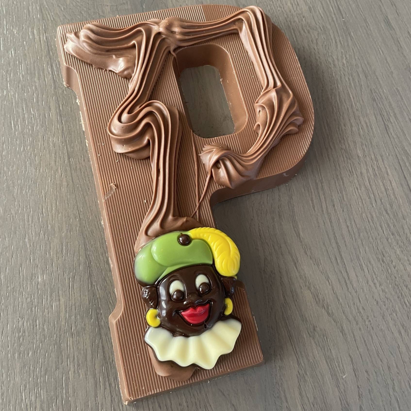 Chocoladeletter P