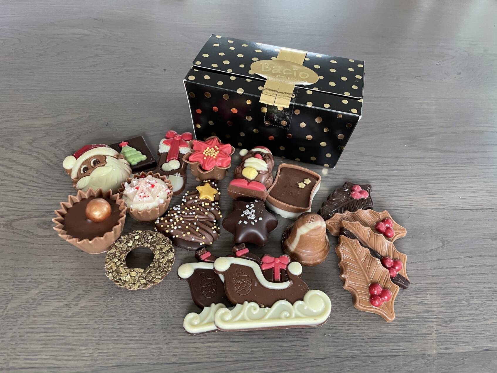 Klein doosje kerstchocolade: Gevuld & ongevuld